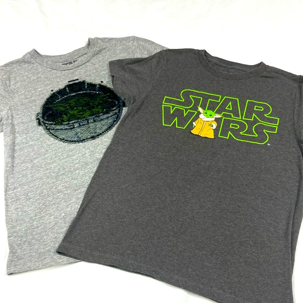 Two Star Wars, baby Yoda boys, gray, short sleeve T-shirts, size medium